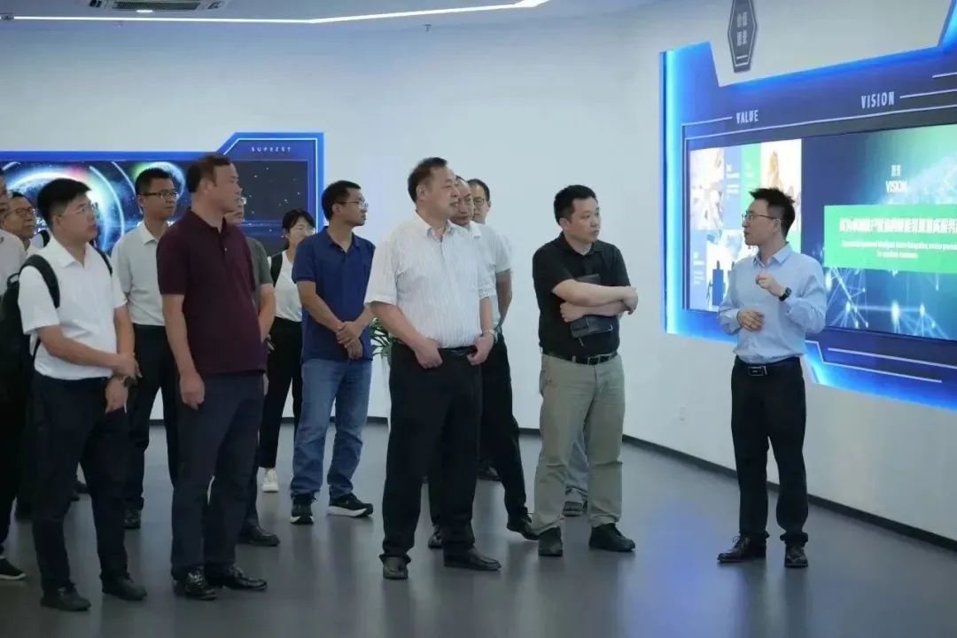 新能源 新动力 新未来|EMC易倍体育股份“动力与能源产业集群”圆桌座谈会顺利召开